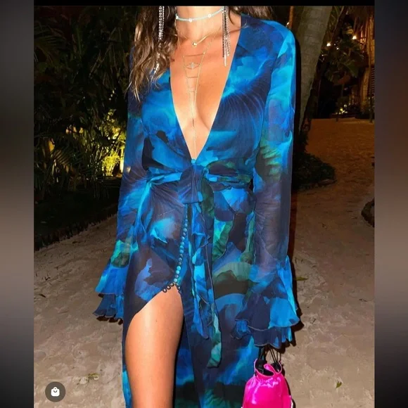 Exude modern drama in the Fiorella’s Rat and Boa - Picture 1 of 6